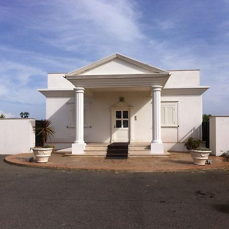 White House Motel Cerveteri Buitenkant foto