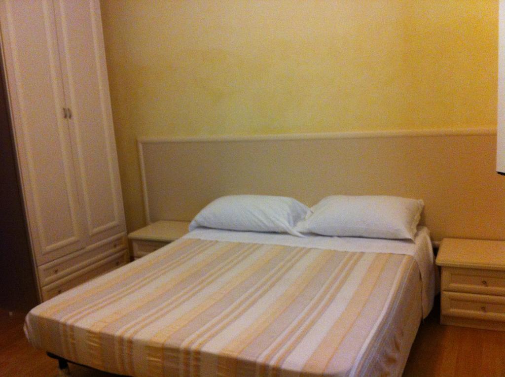 White House Motel Cerveteri Kamer foto